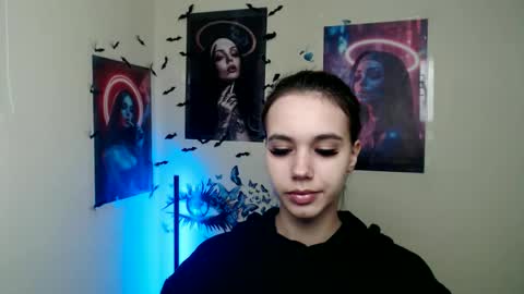 Stacy online show from 11/25/25, 01:22