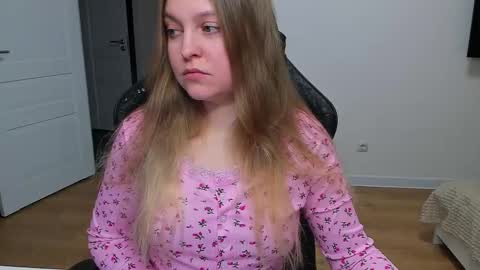 Stacy  online show from 03/28/26, 07:13