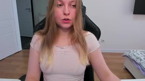 Snapshot of stacy_miraclee chatting on 05/27/26, 03:09 Stacy online show from 05/27/26, 03:09