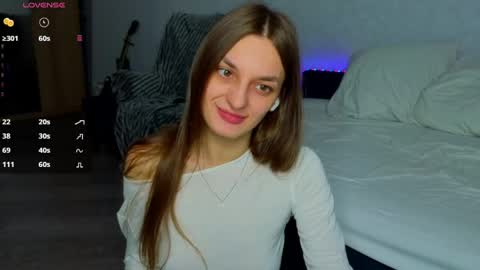 Sexy lips online show from 05/17/26, 11:34