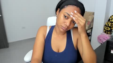 Snapshot of stacy_woods chatting on 02/15/25, 01:53 Zulma Yisset online show from 02/15/25, 01:53