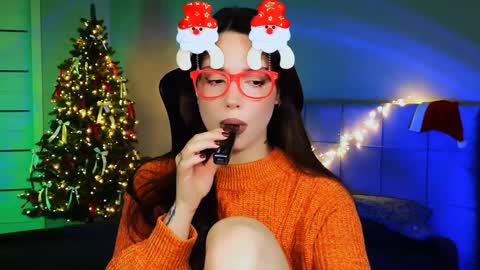 Snapshot of stacygonzales_ chatting on 12/30/24, 12:09 Bye bye dear See you on December 3st  online show from 12/30/24, 12:09