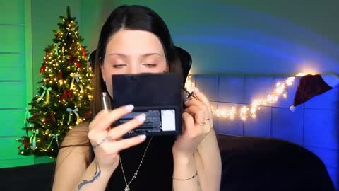 Snapshot of stacygonzales_ chatting on 01/22/25, 07:03 Bye bye dear See you on December 3st  online show from 01/22/25, 07:03