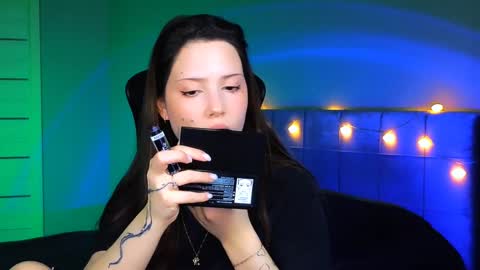 Snapshot of stacygonzales_ chatting on 02/01/25, 06:43 Bye bye dear See you on December 3st  online show from 02/01/25, 06:43