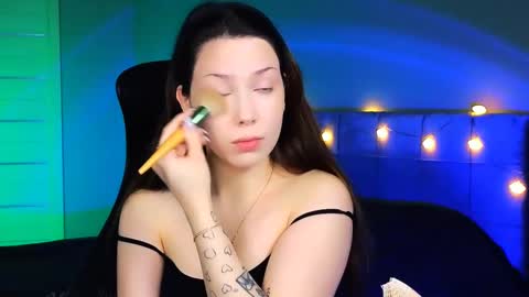 Snapshot of stacygonzales_ chatting on 02/28/25, 12:09 Bye bye dear See you on December 3st  online show from 02/28/25, 12:09