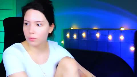 Snapshot of stacygonzales_ chatting on 03/04/25, 06:04 Bye bye dear See you on December 3st  online show from 03/04/25, 06:04