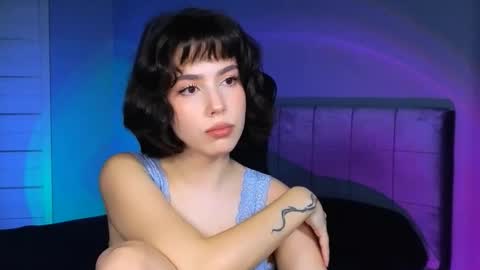 Snapshot of stacygonzales_ chatting on 11/16/25, 09:48 Bye bye dear See you on December 3st online show from 11/16/25, 09:48