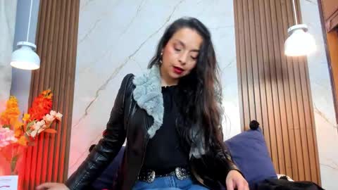 Snapshot of stangela_rivera chatting on 12/22/25, 11:40 Angel Rivera online show from 12/22/25, 11:40