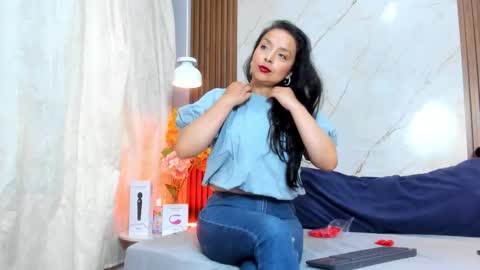 Snapshot of stangela_rivera chatting on 02/16/26, 12:01 Angel Rivera online show from 02/16/26, 12:01