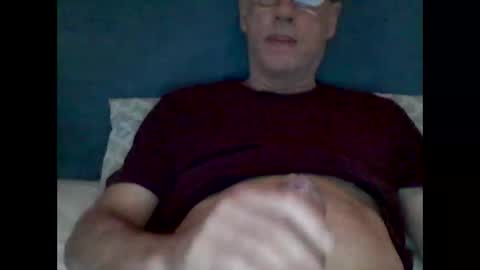 Snapshot of stanley1923308 chatting on 01/18/26, 11:41 stanley1923308 online show from 01/18/26, 11:41