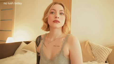 Kristina online show from 06/03/26, 01:14