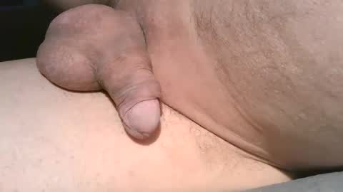 Snapshot of stanvarna chatting on 12/22/24, 04:50 stanvarna online show from 12/22/24, 04:50