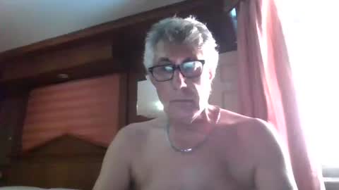 star0806666a online show from 02/01/25, 07:05