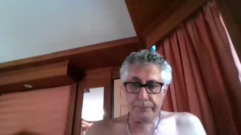 star0806666a online show from 02/04/25, 07:40