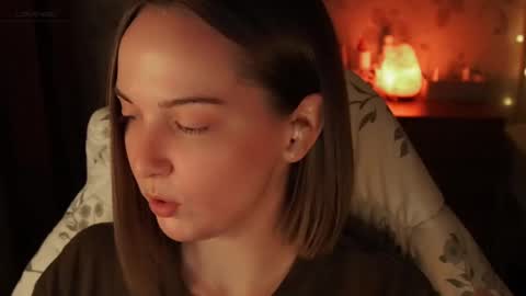 Alice online show from 03/06/25, 01:46