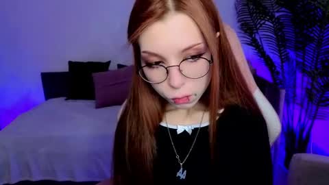 Snapshot of star_tarra chatting on 05/05/26, 01:57 Tarra online show from 05/05/26, 01:57