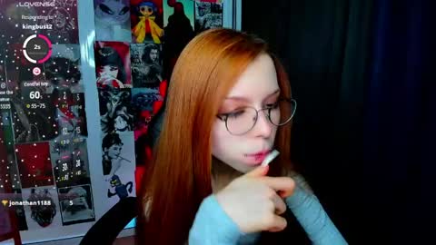 Snapshot of star_tarra chatting on 05/08/26, 02:06 Tarra online show from 05/08/26, 02:06
