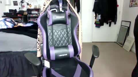 starella___saxxxton online show from 02/17/25, 04:15