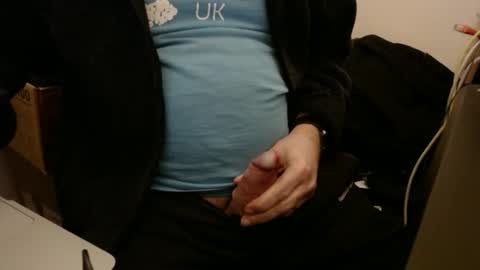 stargazer1069 online show from 04/21/26, 12:44