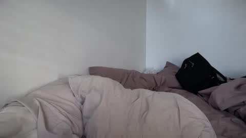 Snapshot of stargirlrising chatting on 02/08/26, 08:01 STAR online show from 02/08/26, 08:01