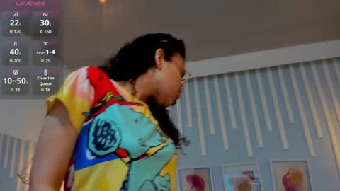 Snapshot of starkjoness chatting on 09/09/25, 12:37 Stark Jones online show from 09/09/25, 12:37