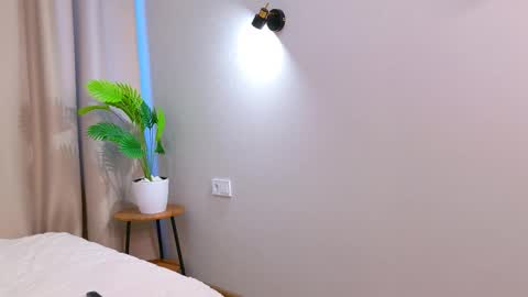 Nina online show from 03/12/26, 02:39