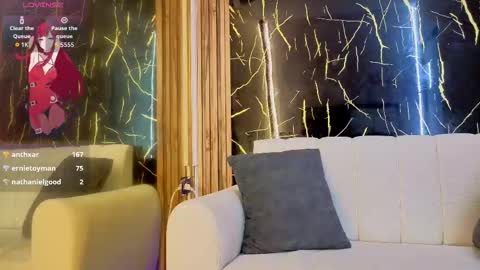 starlight_mature11_aws online show from 03/08/26, 02:04