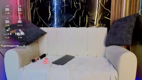 starlight_mature11_aws online show from 03/19/26, 09:08