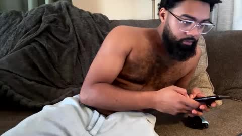 Snapshot of starr3095 chatting on 12/16/24, 03:43 starr3095 online show from 12/16/24, 03:43