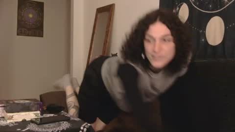 Evan online show from 06/09/26, 12:33