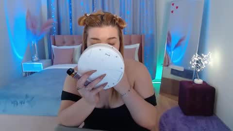 stasynickols online show from 10/17/25, 06:10