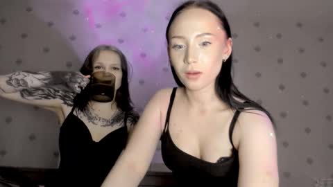 Snapshot of staysi_ chatting on 12/03/25, 10:52 staysi_ online show from 12/03/25, 10:52