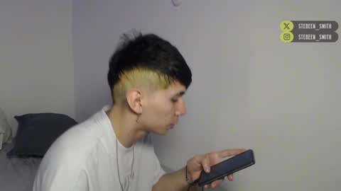 Snapshot of stebeen_smith chatting on 12/24/24, 04:55 stebeen smith online show from 12/24/24, 04:55