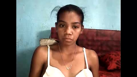 Snapshot of stecimalicia chatting on 10/11/25, 06:34 Malicia online show from 10/11/25, 06:34