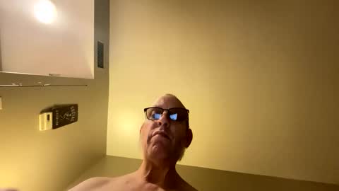 steel259373 online show from 05/31/26, 04:53