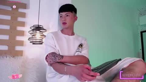 Steev online show from 03/11/25, 05:27