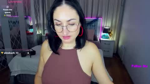 StefanaWinter online show from 01/13/26, 05:13