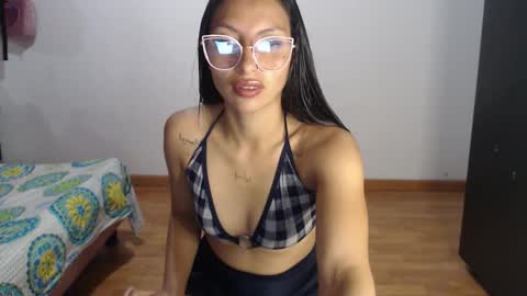 Stefi online show from 03/08/26, 01:36