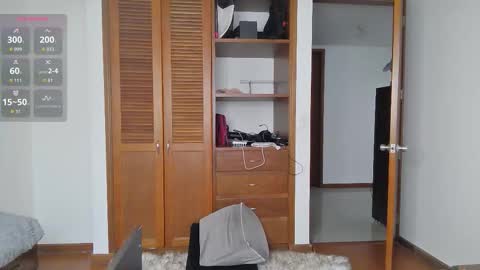 Snapshot of stefaniadiazz_ chatting on 11/13/25, 03:22 Stafania 3 online show from 11/13/25, 03:22