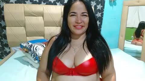 Stefanny online show from 07/07/26, 01:30