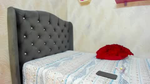 Snapshot of stefanny_vv chatting on 03/08/26, 07:39 STEFANNY online show from 03/08/26, 07:39