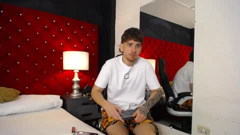 S T E F A N O  online show from 05/17/26, 03:59