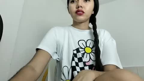 Snapshot of steffharris chatting on 02/10/25, 05:47 stefany online show from 02/10/25, 05:47