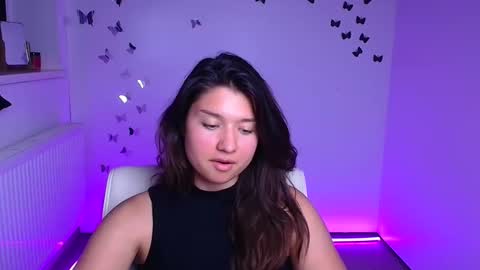 Snapshot of steffi_xo chatting on 09/16/25, 05:36 Steffi online show from 09/16/25, 05:36