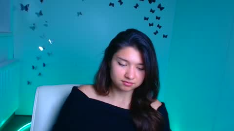 Snapshot of steffi_xo chatting on 09/29/25, 08:46 Steffi online show from 09/29/25, 08:46
