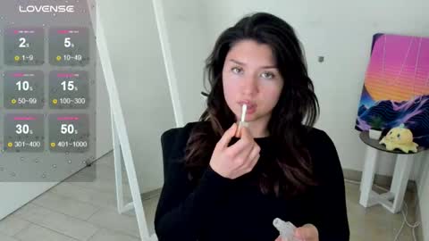 Snapshot of steffi_xo chatting on 10/14/25, 07:25 Steffi online show from 10/14/25, 07:25