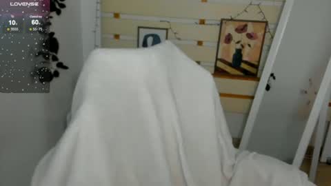 Steffi online show from 02/09/26, 04:16