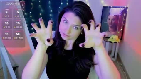 Snapshot of steffi_xo chatting on 05/02/26, 02:11 Steffi online show from 05/02/26, 02:11