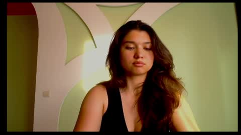 Snapshot of steffi_xo chatting on 06/05/26, 04:45 Steffi online show from 06/05/26, 04:45