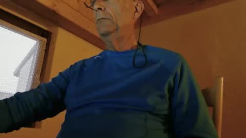 stefi444466 online show from 04/27/26, 04:10